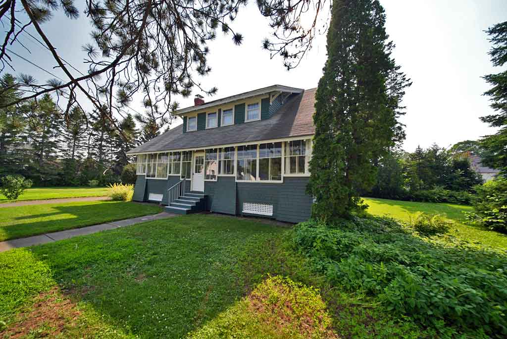 maine bungalow style houses